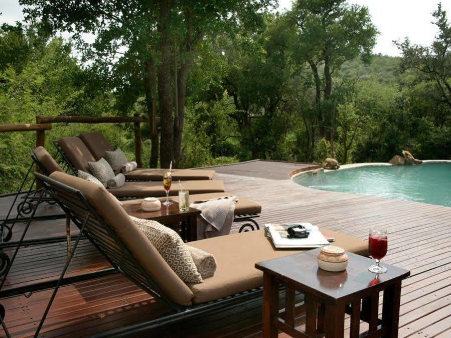 Impodimo Game Lodge Madikwe Game Reserve Exterior foto